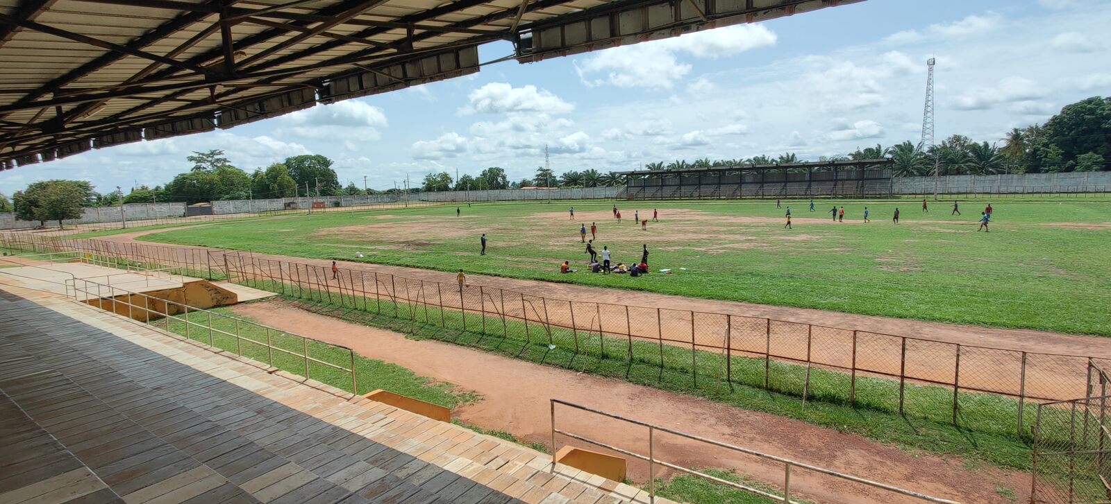 Vue du Stade Municipal de Daloa.